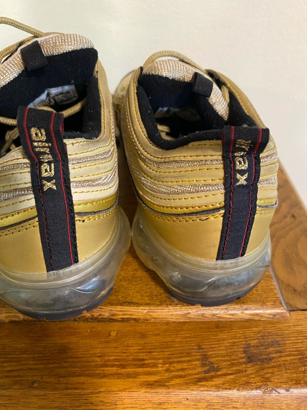 Nike AirMax 90 Men’s Size 8.5 Gold Athletic Sneakers Metallic Gold - Picture 5 of 12